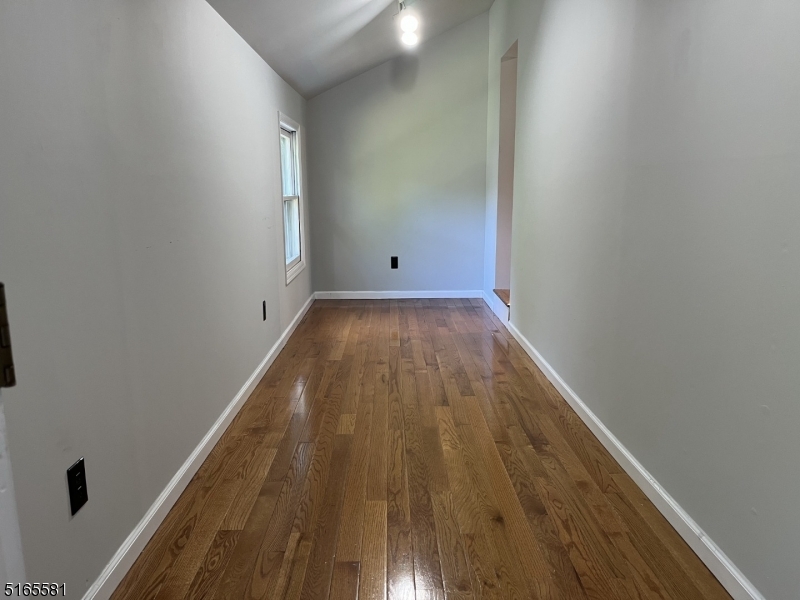 33 Drakestown Rd Property Photo 26