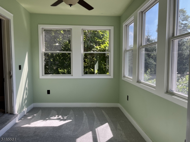 33 Drakestown Rd Property Photo 27