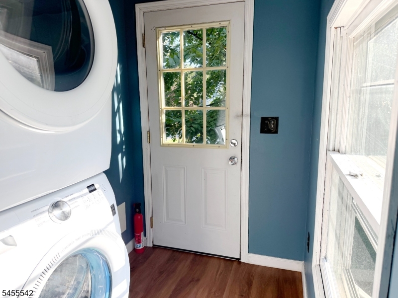33 Drakestown Rd Property Photo 31