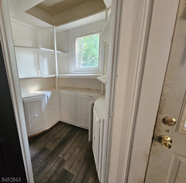 23 Elm St Property Photo 7
