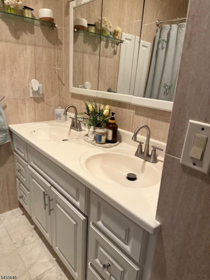 23 Market St Property Photo 7