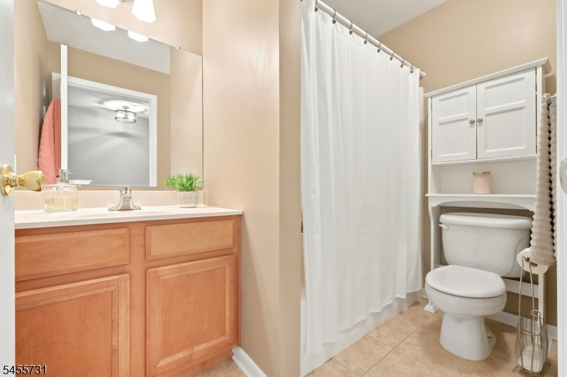 29 Riga Ct Property Photo 27
