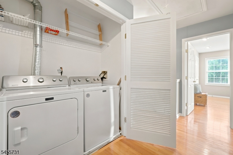 29 Riga Ct Property Photo 28