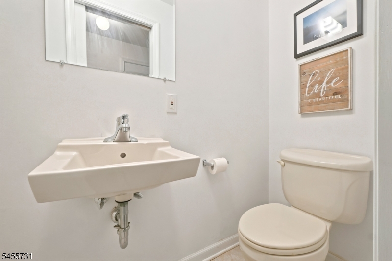 29 Riga Ct Property Photo 32