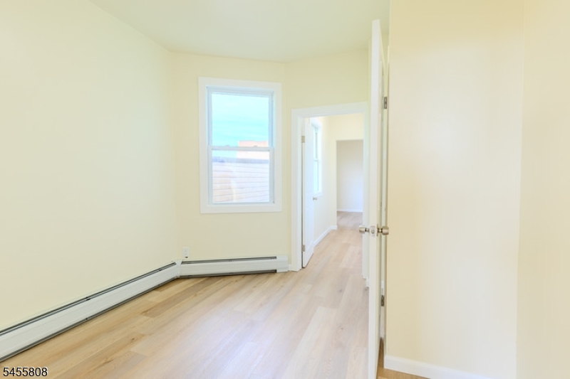 4312 Kennedy Blvd Property Photo 4