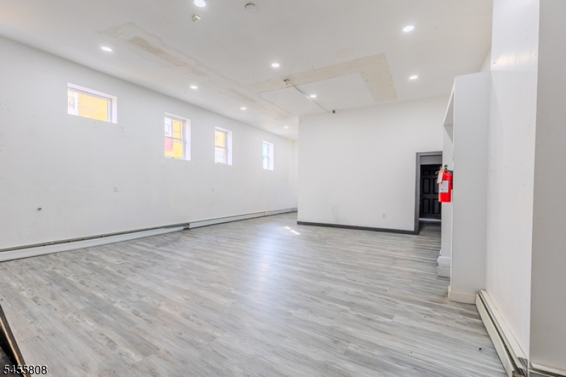 4312 Kennedy Blvd Property Photo 10