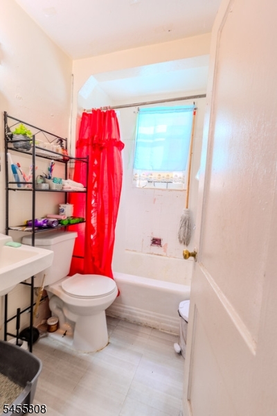 4312 Kennedy Blvd Property Photo 16
