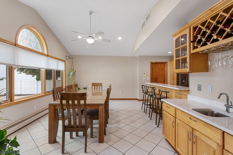 26 Mount Cedar Ave Property Photo 24