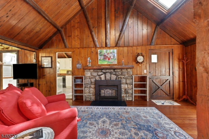 25 Park Rd Property Photo 6