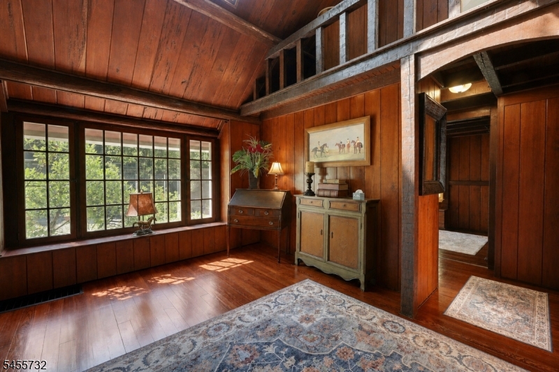 25 Park Rd Property Photo 12