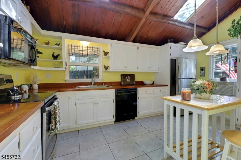 25 Park Rd Property Photo 14