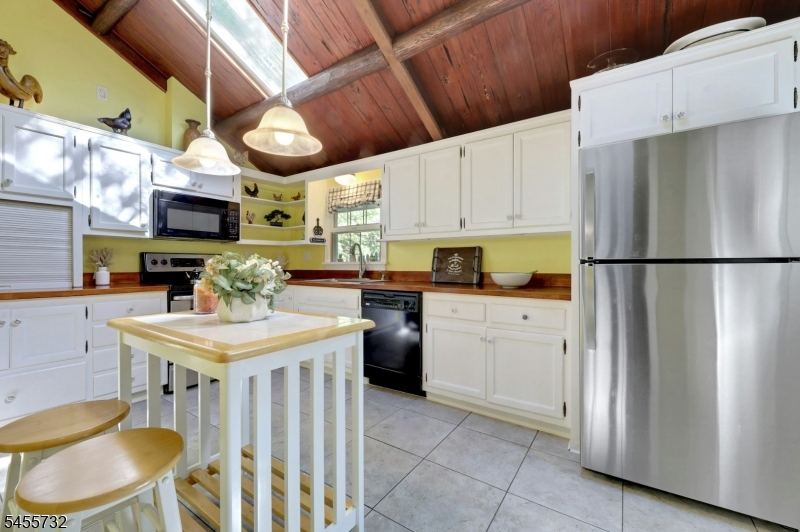 25 Park Rd Property Photo 16