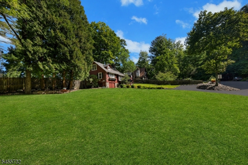 25 Park Rd Property Photo 25
