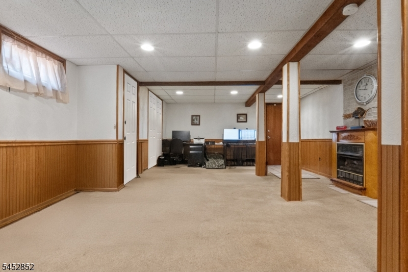 74 Farmingdale Rd Property Photo 21