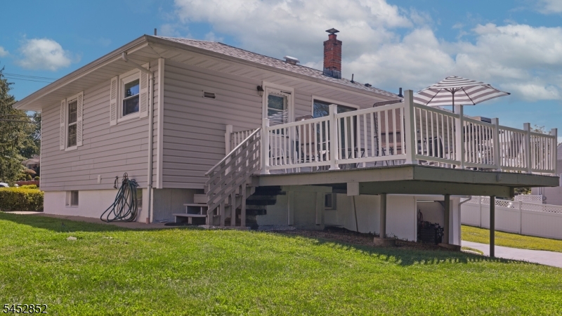 74 Farmingdale Rd Property Photo 31