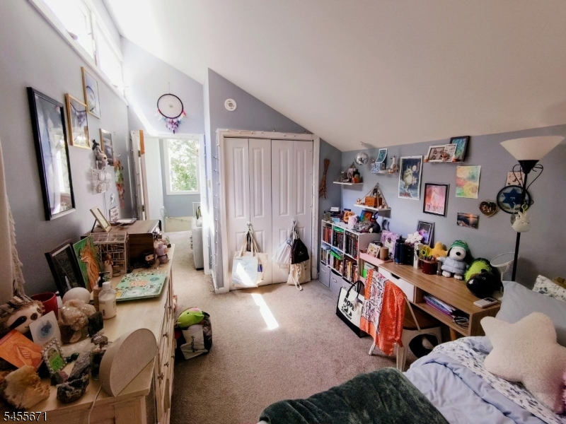 14 Tompkins Ct Property Photo 17