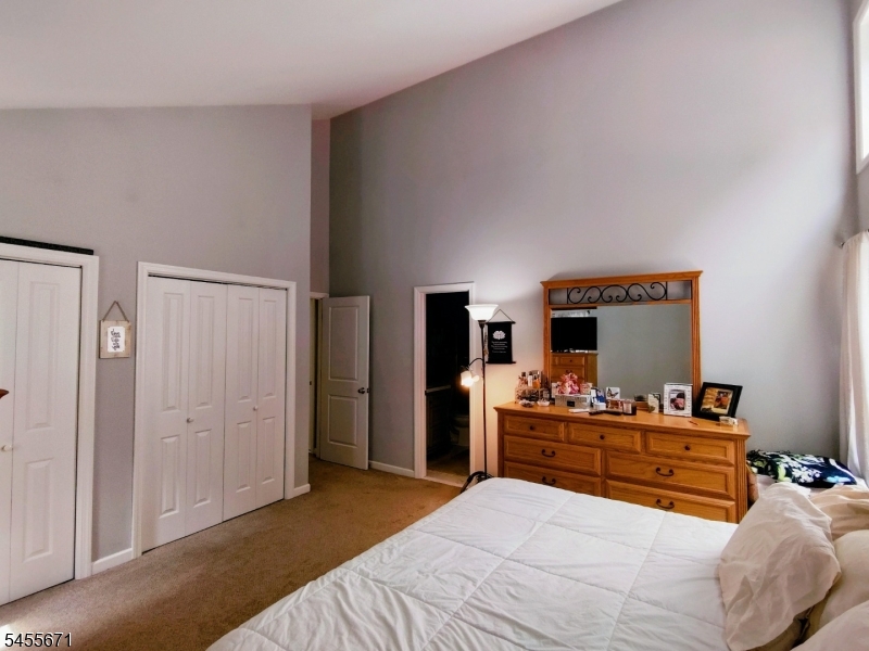14 Tompkins Ct Property Photo 23