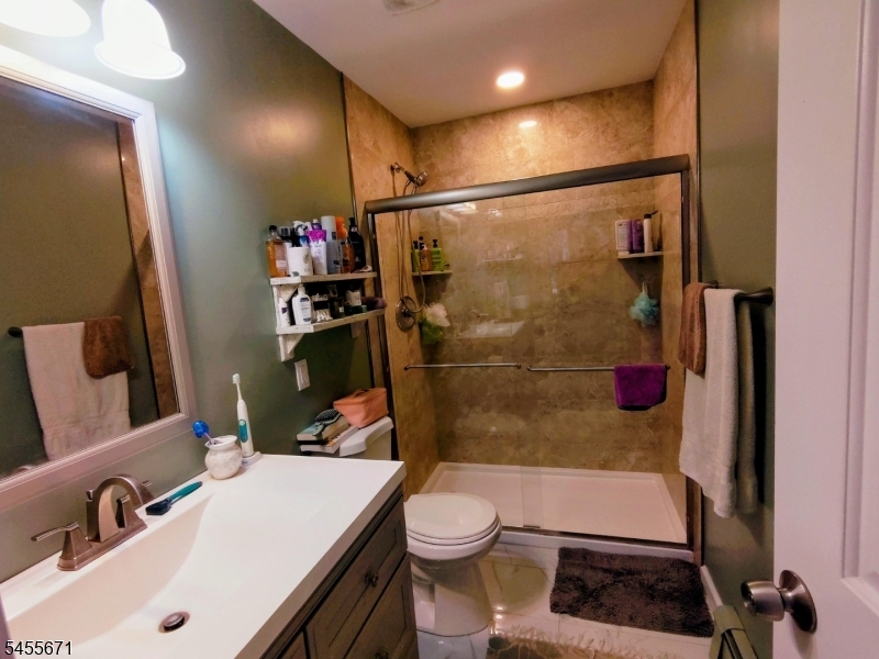 14 Tompkins Ct Property Photo 24