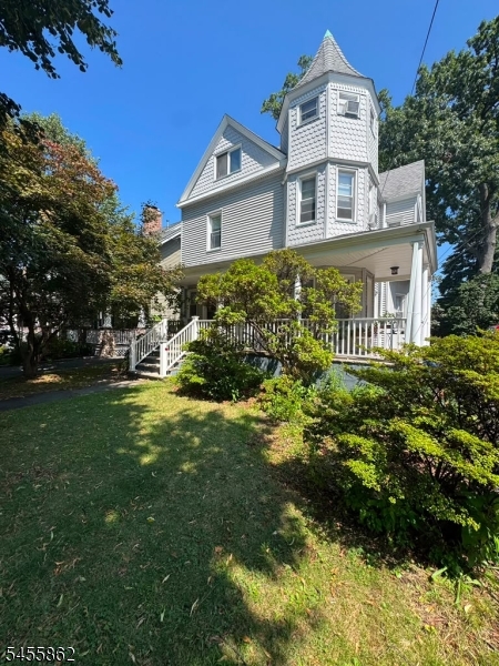 42 Donaldson Ave Property Photo 1