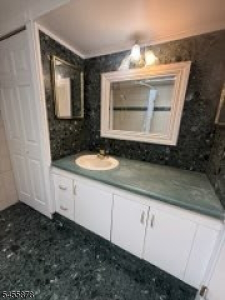 533 Ramapo Valley Rd Property Photo 30