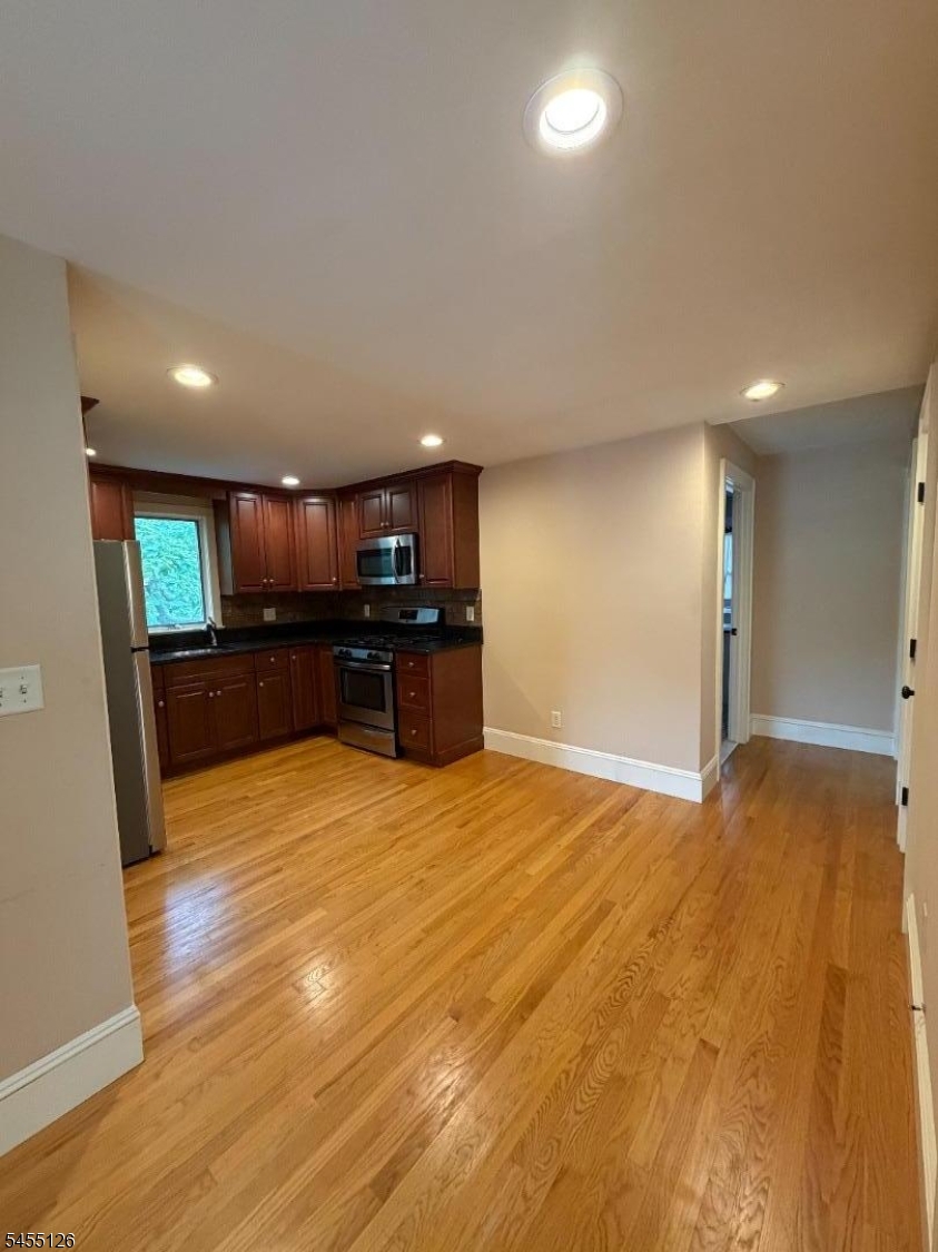 224 Pompton Ave 2 Property Photo 4
