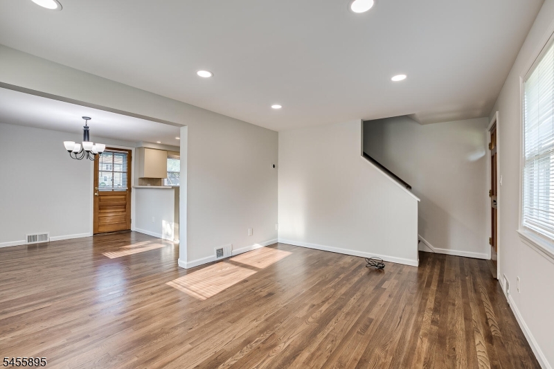 183 High St Property Photo 14
