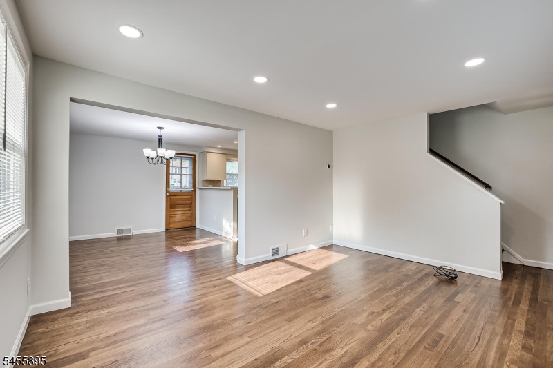 183 High St Property Photo 15