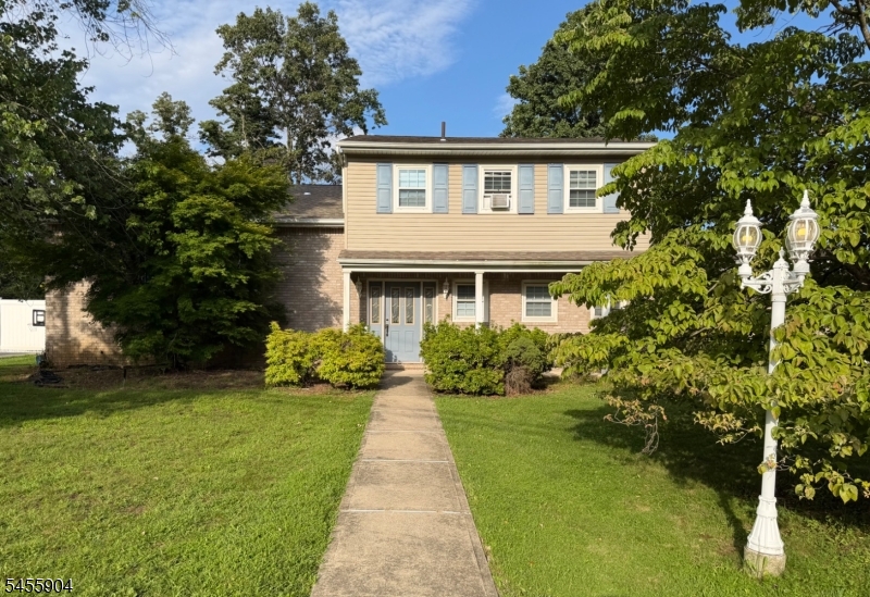67 Coventry Rd Property Photo 2