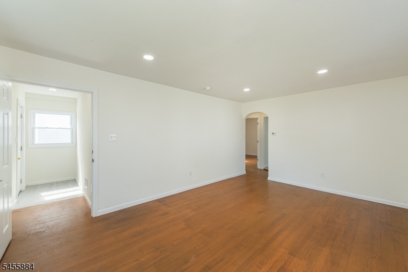50 Birch St Property Photo 3