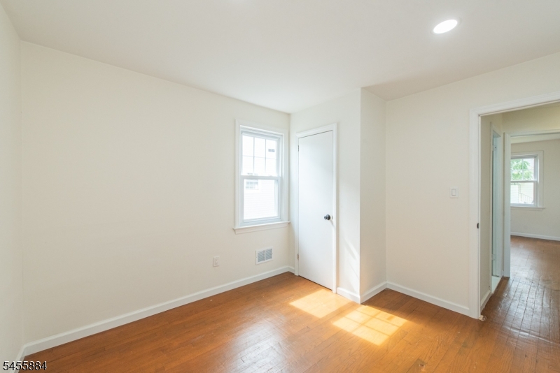 50 Birch St Property Photo 10