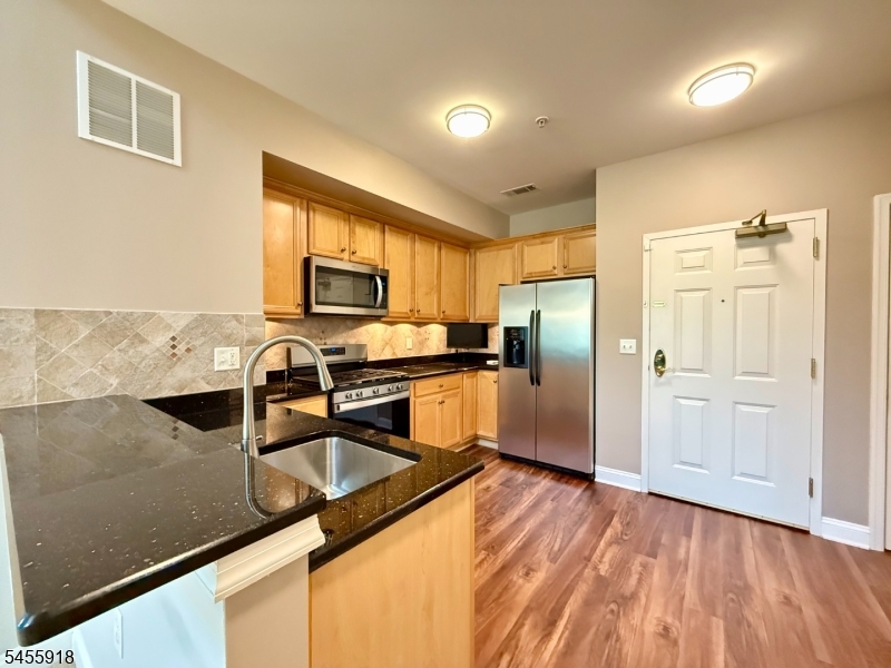1420 Wharton Ct 1420 Property Photo 6