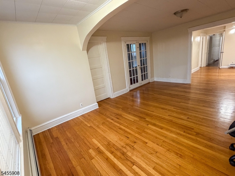 501 New York Ave Property Photo 4