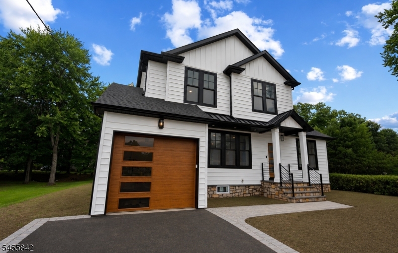 41 Lefke Ln Property Photo 2