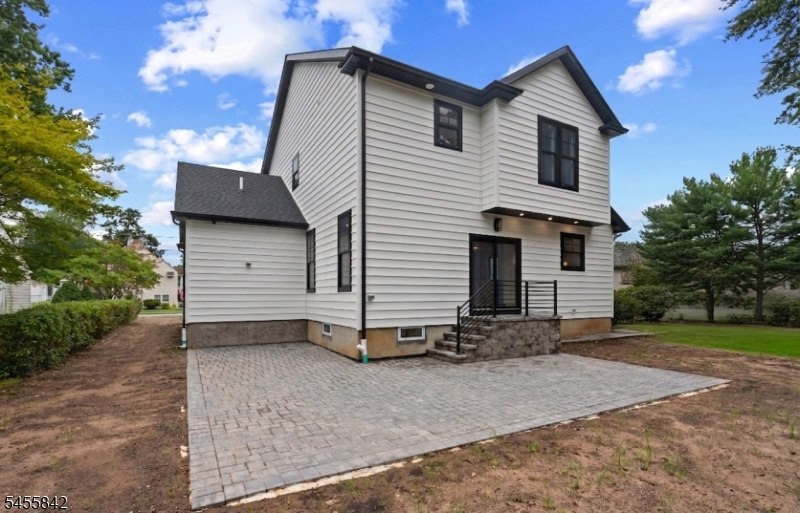 41 Lefke Ln Property Photo 6