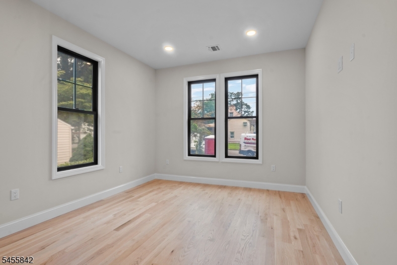 41 Lefke Ln Property Photo 26