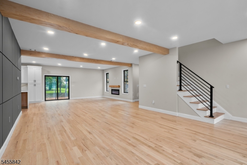 41 Lefke Ln Property Photo 34