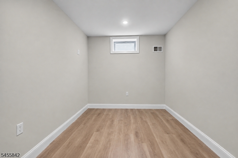 41 Lefke Ln Property Photo 42