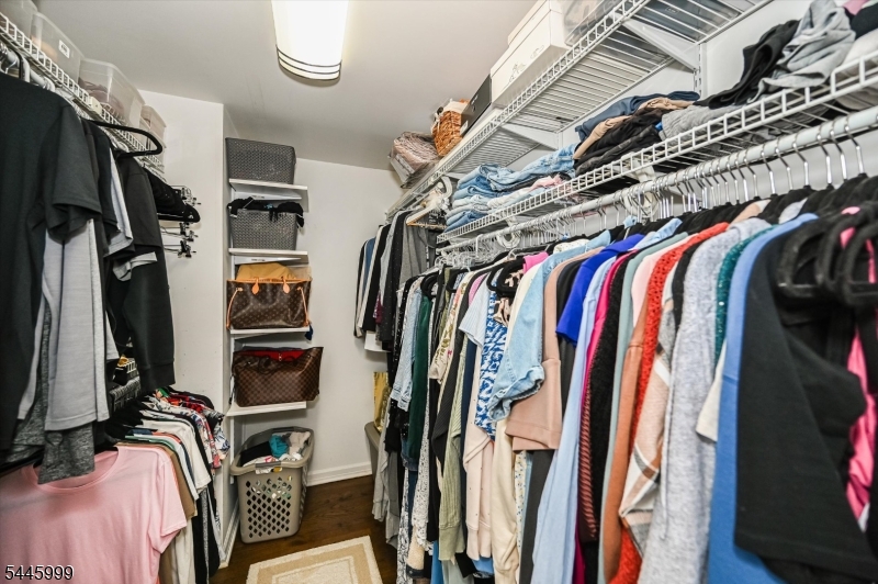 5 Harmer Ter Property Photo 16