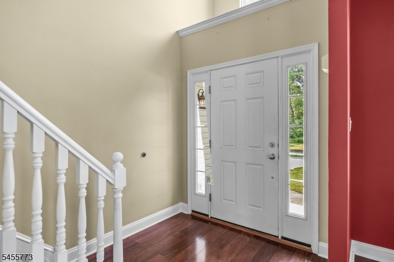23 Charles Ave Property Photo 2