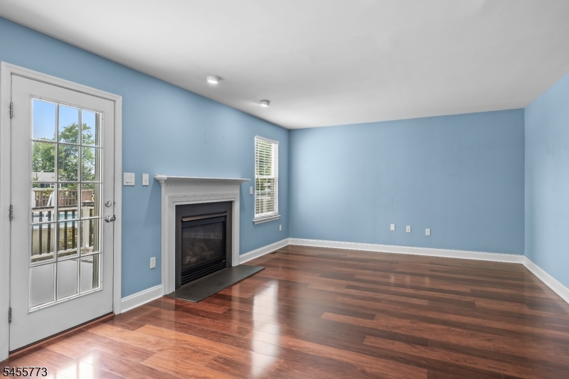 23 Charles Ave Property Photo 12