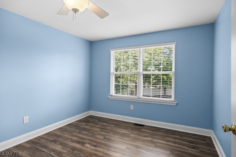 23 Charles Ave Property Photo 23