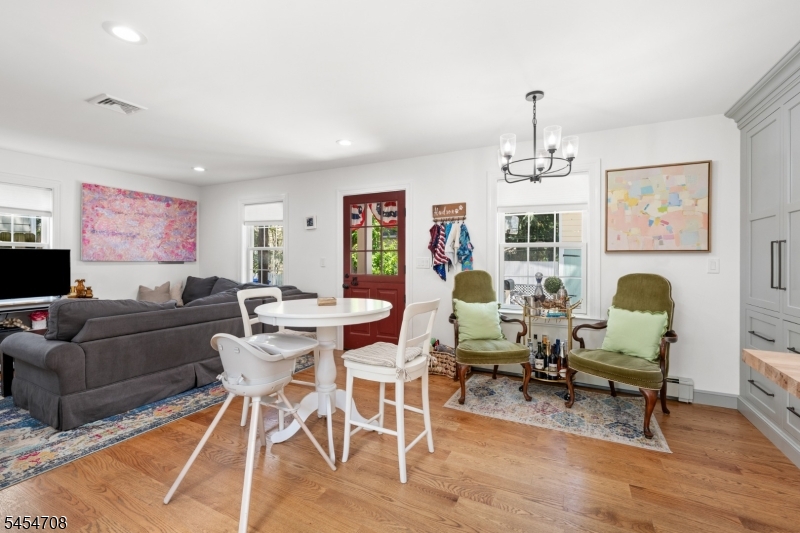 7 Alley Way Property Photo 16