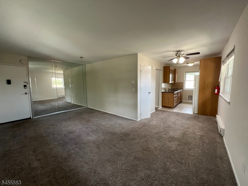 162 Belleville Ave 1b Property Photo 1