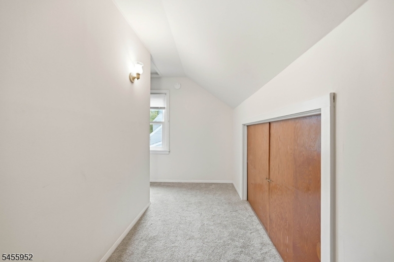 80 Reinman Rd Property Photo 13