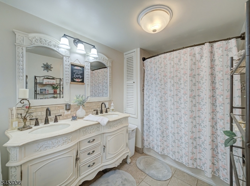 300 County Road 579 Property Photo 20