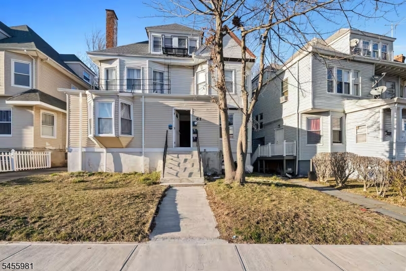 61 Washington Ter Property Photo 1