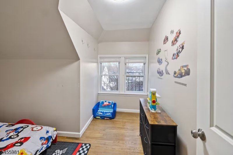 61 Washington Ter Property Photo 20