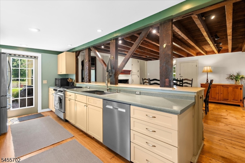 179 Lindbergh Rd Property Photo 13