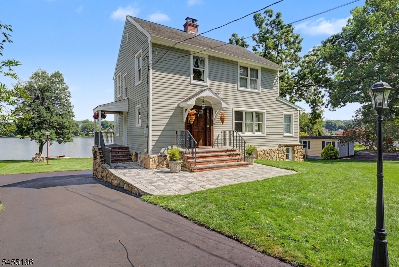21 Musconetcong Ave Property Photo 1