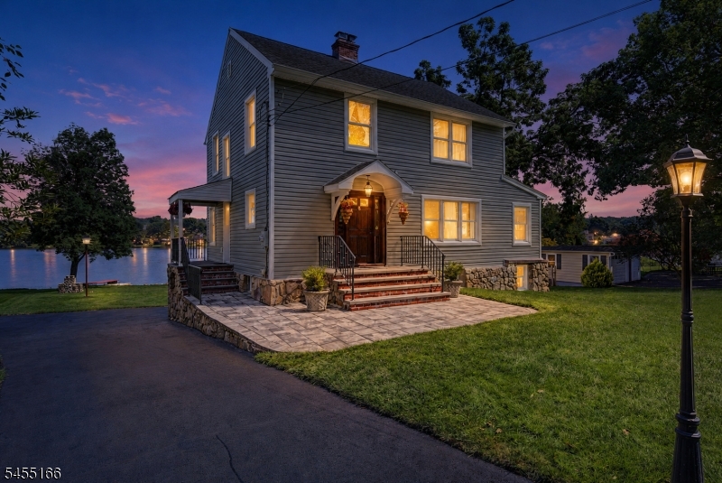 21 Musconetcong Ave Property Photo 3